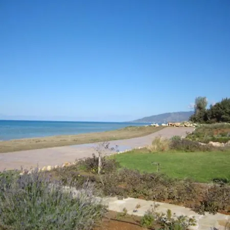 Villa 1 Sandy - Heated Pool - Jacuzzi - Private Area - Sea Views