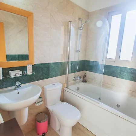 Villa 1 Sandy - Heated Pool - Jacuzzi - Private Area - Sea Views *