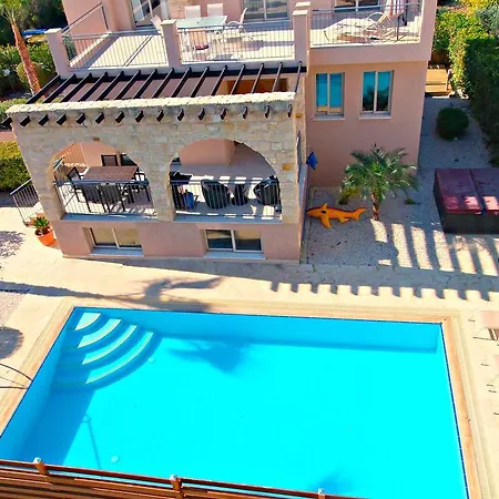 Villa 1 Sandy - Heated Pool - Jacuzzi - Private Area - Sea Views *