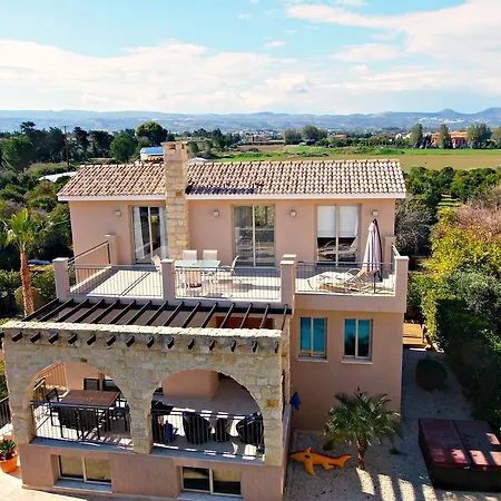 Villa 1 Sandy - Heated Pool - Jacuzzi - Private Area - Sea Views