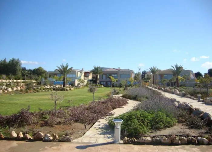 1 Sandy - Heated Pool - Jacuzzi - Private Area - Sea Views 폴리스